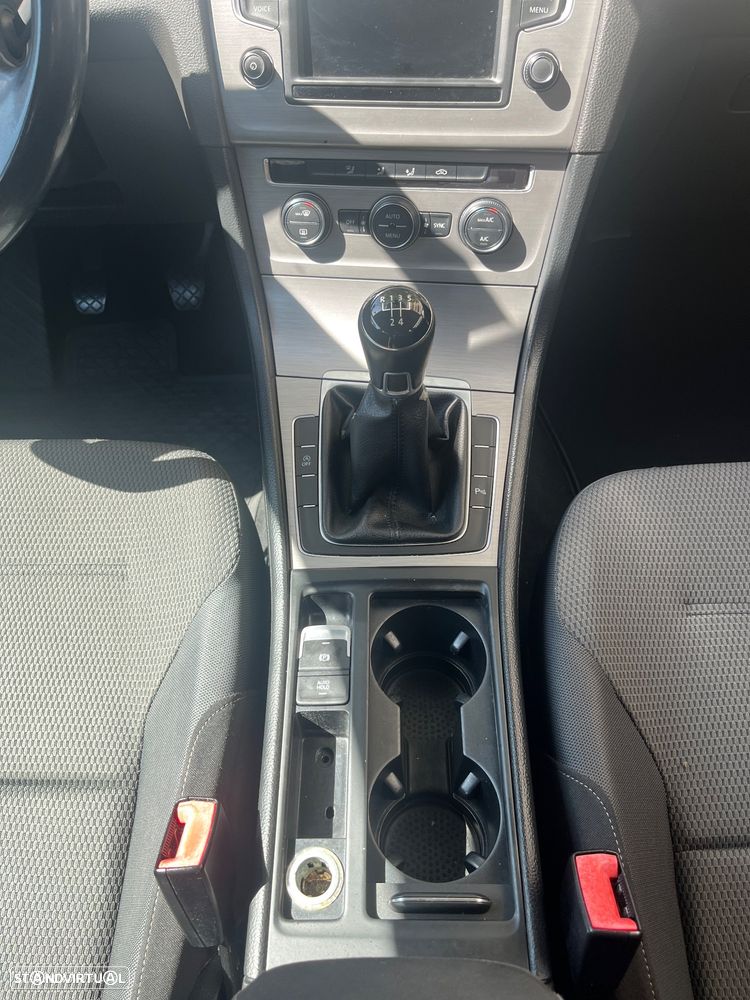 VW Golf Variant 1.6 TDi BlueMotion Confortline - 3