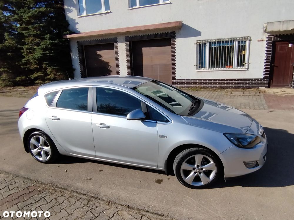 Opel Astra IV 1.4 T Enjoy - 7