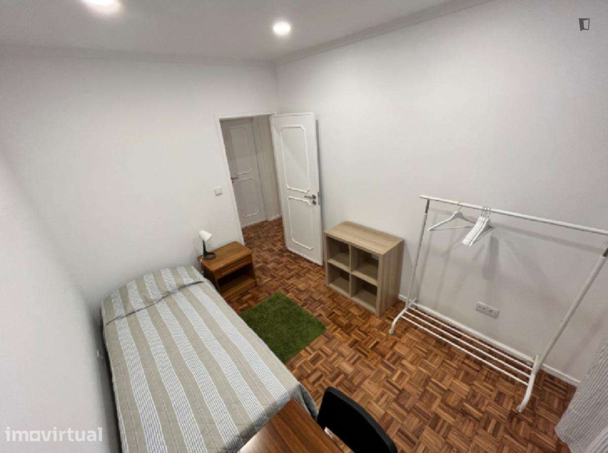 Apartamento com 2 quartos - localizado em Amadora Lisbon - Grande imagem: 2/13