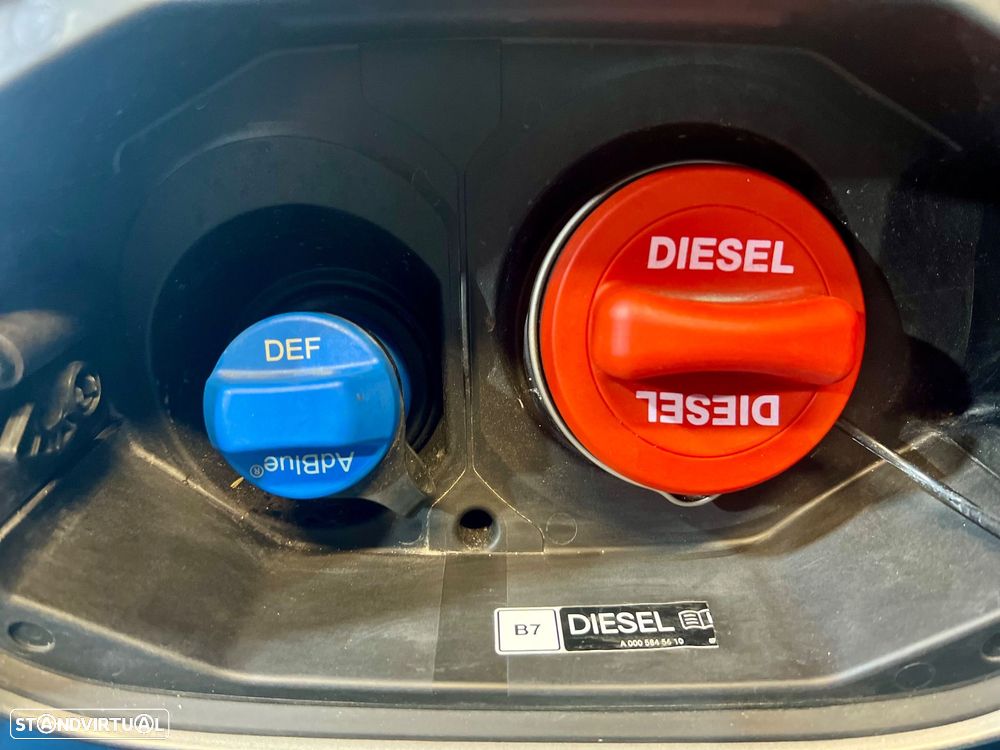 Mercedes-Benz C 300 - 18