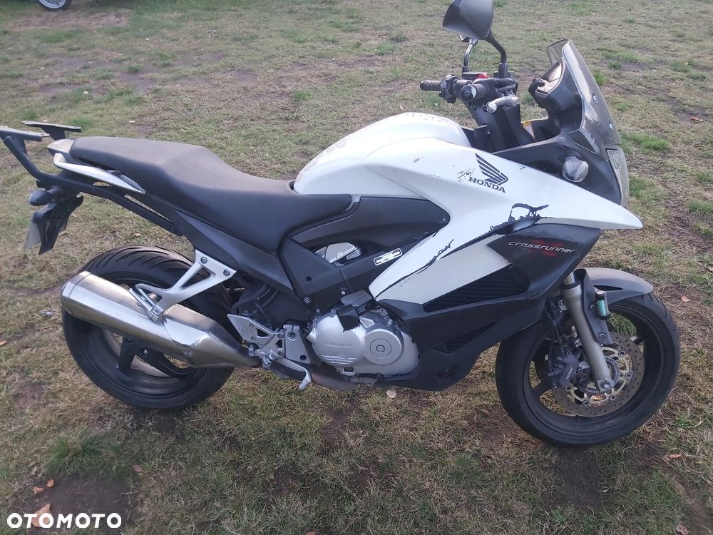 Honda VFR - 10