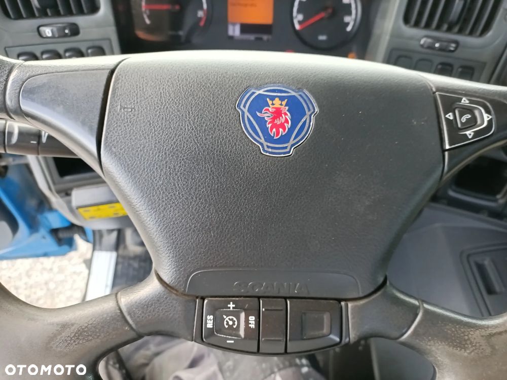 Scania P320 6x2 Hakowiec Marrel , oś skrętna - 18