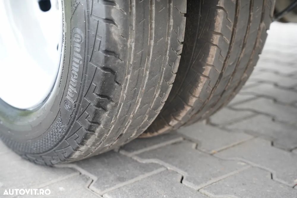 Iveco DAILY 35-120 / BASCULABILĂ - 2,8 M / BASCULARE SPATE / ROȚI DUBLE PE SPATE / MANUALĂ / IMPORT / - 26