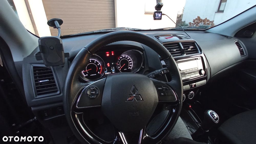 Mitsubishi ASX 1.6 Black Edition - 18