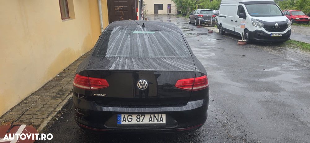 Volkswagen Passat - 6
