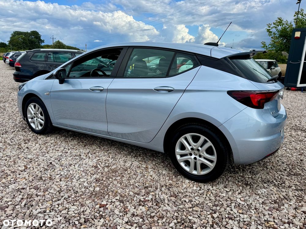 Opel Astra - 25