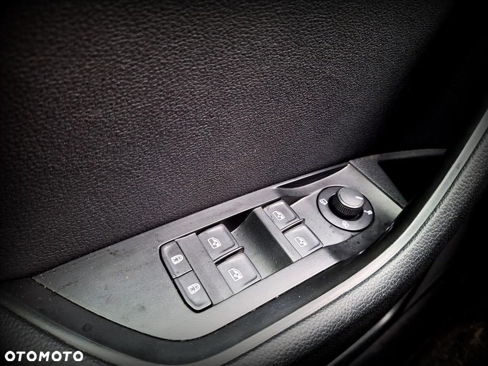 Skoda Superb 2.0 TDI Style DSG - 16