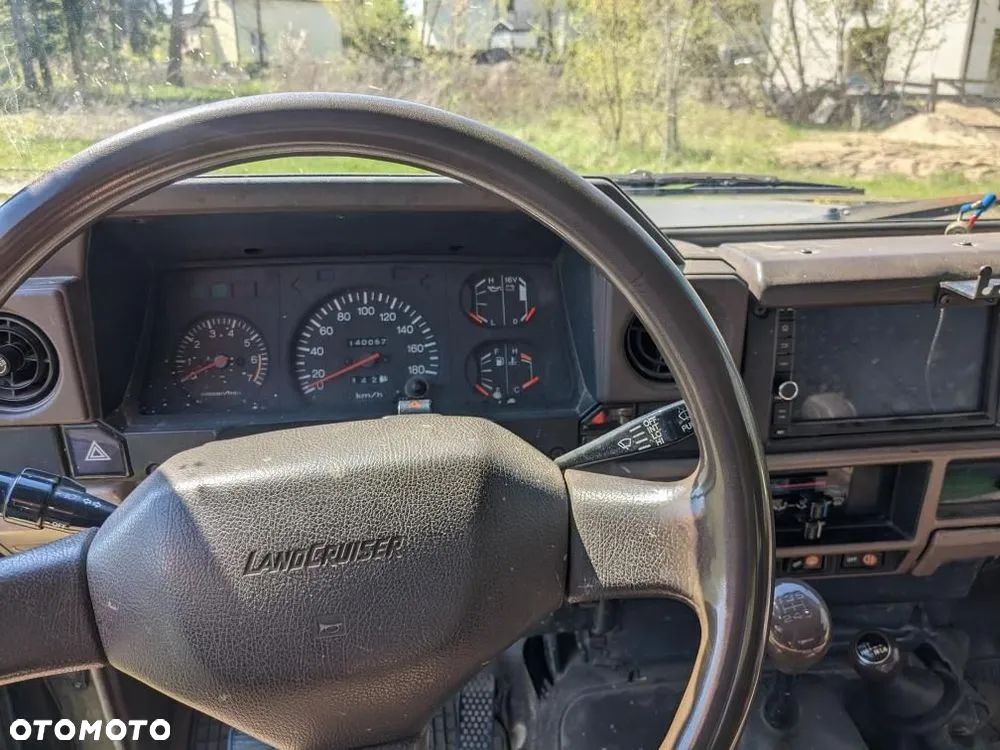 Toyota Land Cruiser RJ70