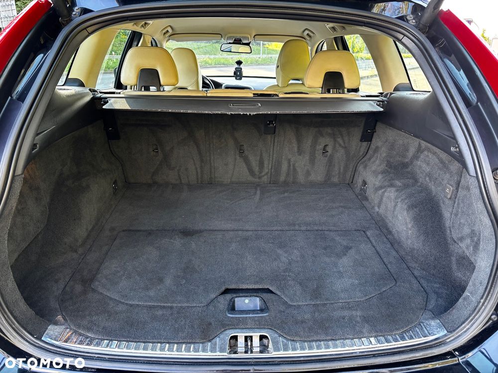 Volvo XC 60 D4 AWD Summum - 16