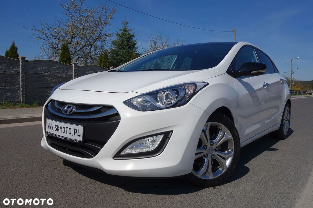 Hyundai i30 1.6 Fifa World Cup Edition - 24