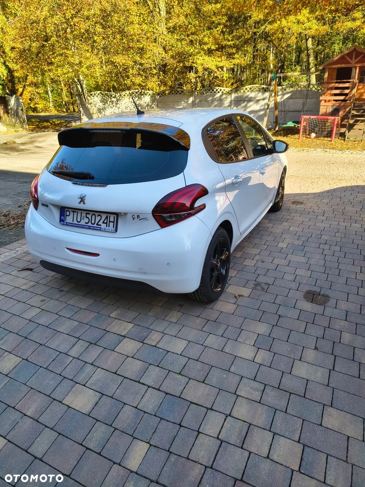 Peugeot 208 1.6 BlueHDi Active - 10