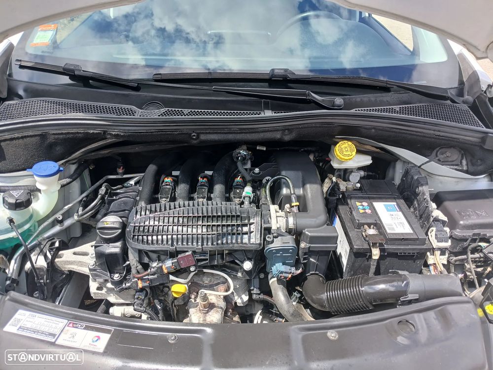 Peugeot 208 1.2 VTi Active - 24