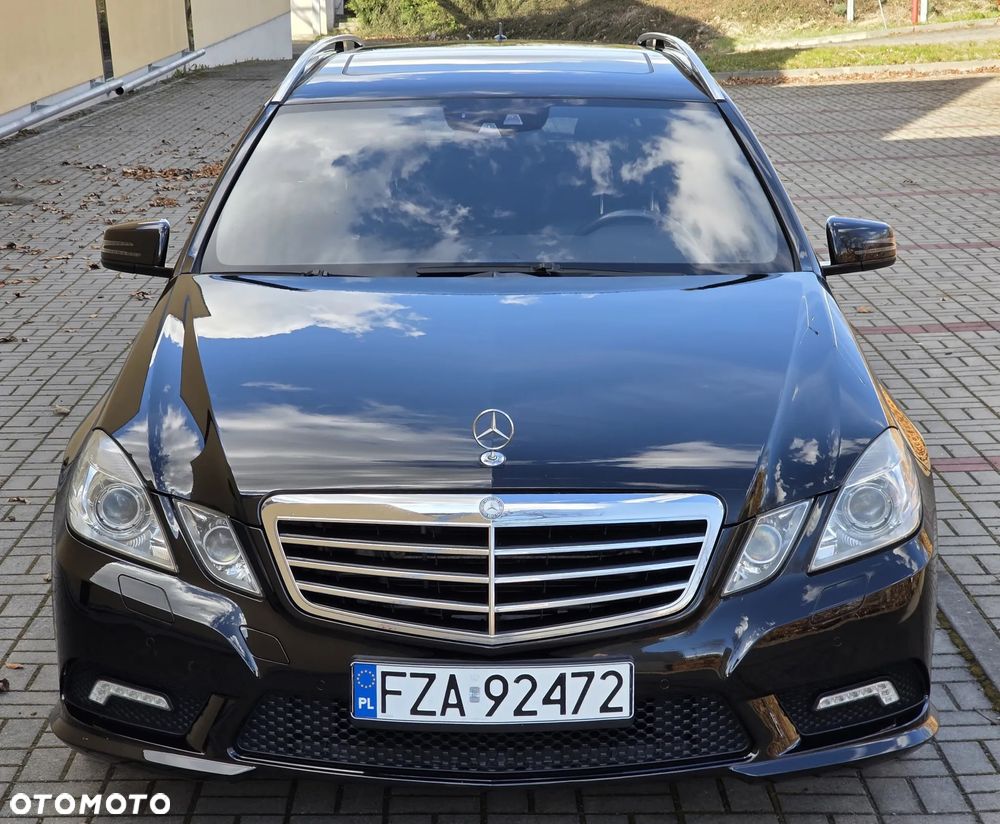 Mercedes-Benz Klasa E 350 CGI BlueEFFICIENCY 7G-TRONIC Avantgarde - 2