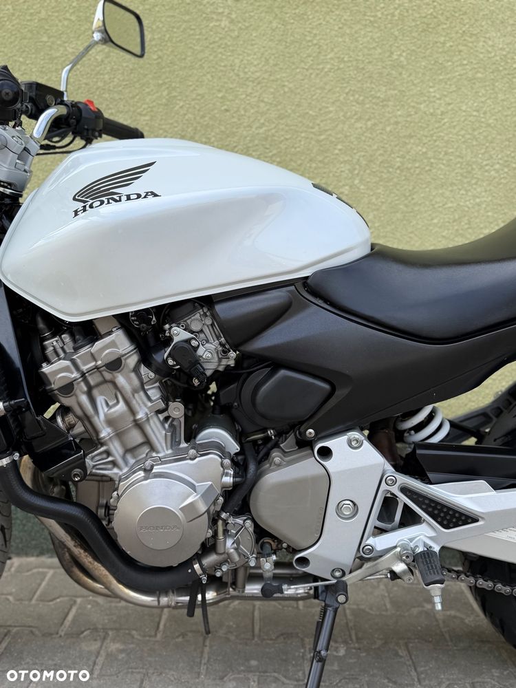 Honda Hornet - 25