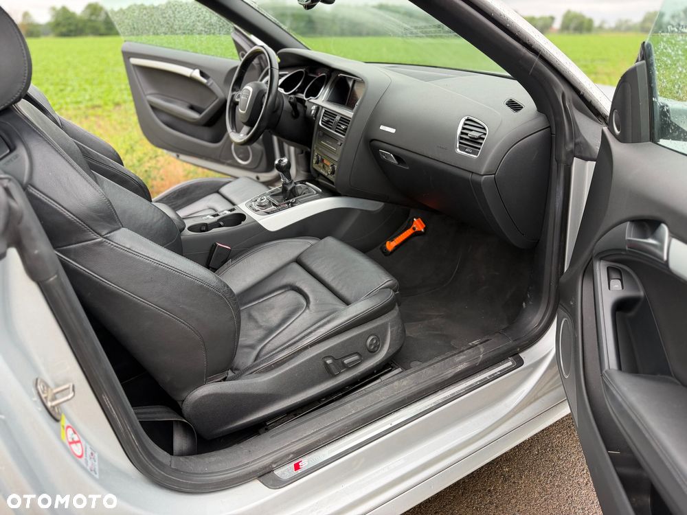 Audi A5 Cabrio - 14