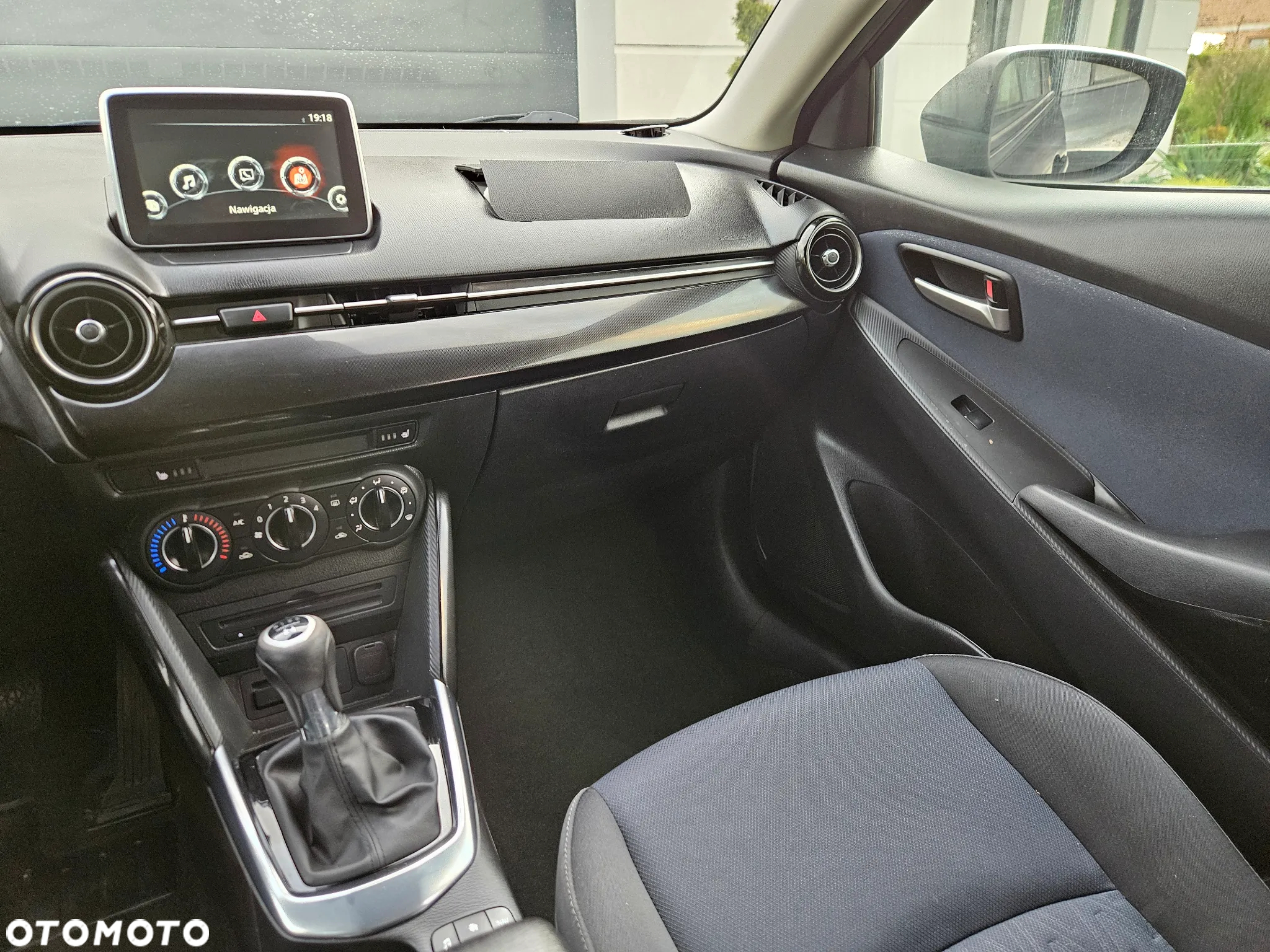 Mazda 2 SKYACTIV-G 90 Sports-Line - 15