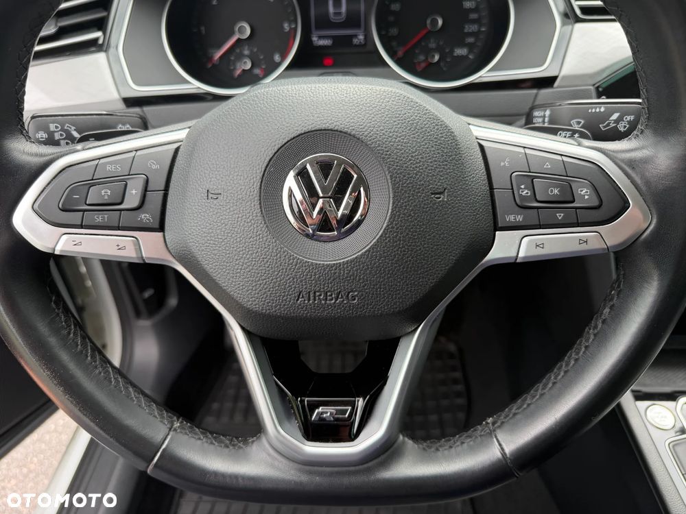 Volkswagen Passat 2.0 TDI Business DSG - 20