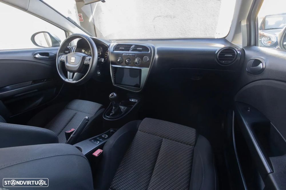 SEAT Leon 1.6 TDI Ecomotive Style - 10