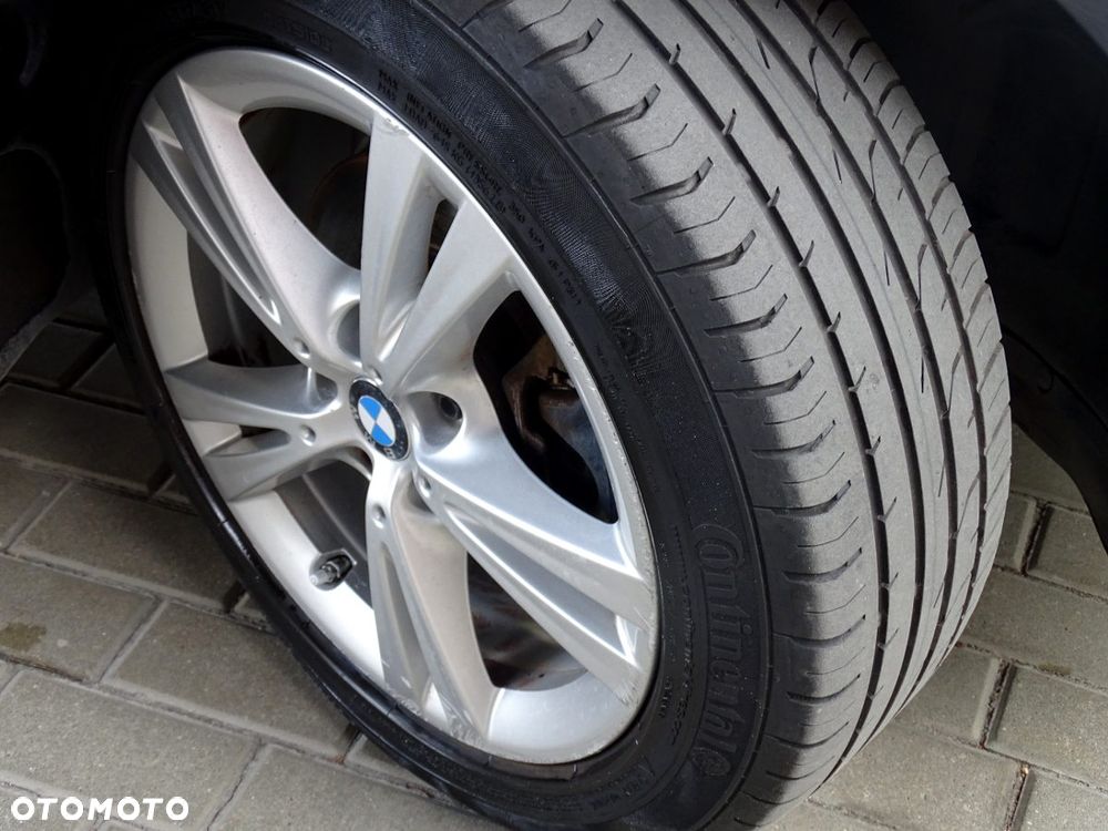 BMW Seria 2 216d Luxury Line - 23