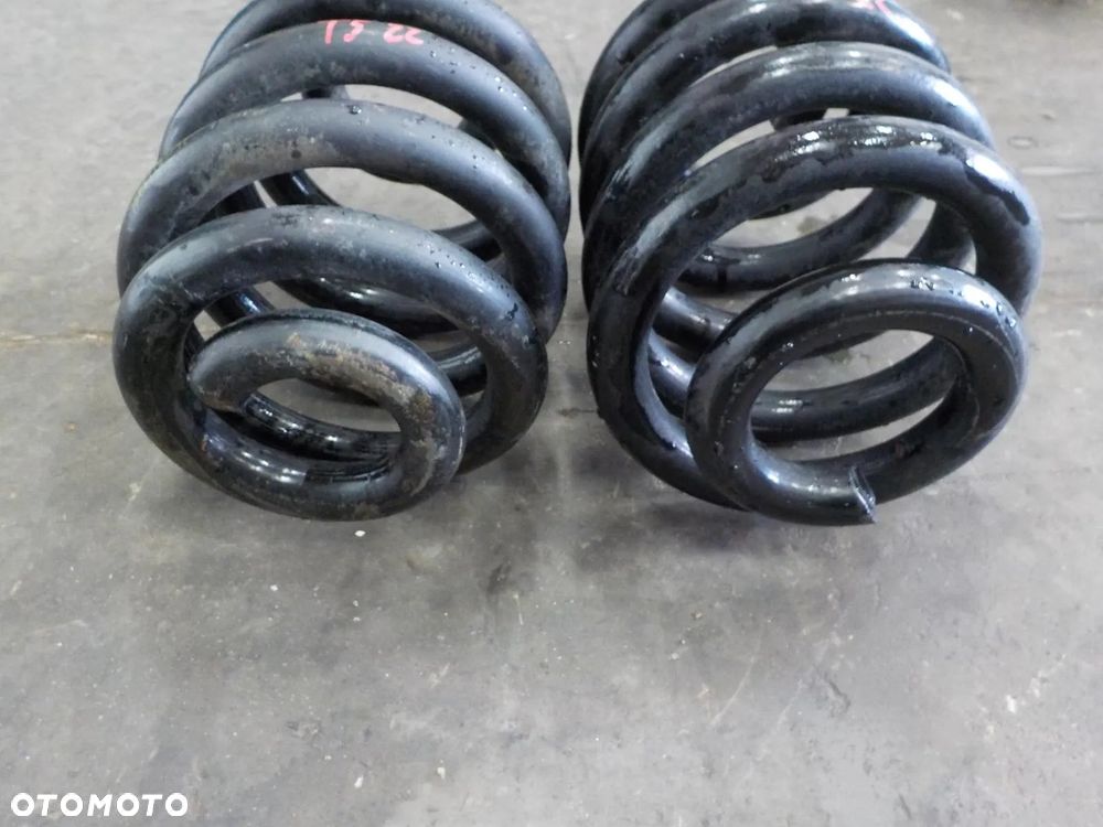 VW T5 SPRĘŻYNA SPRĘŻYNY TYŁ TYLNE 22MM WZMOCNIONE - 2