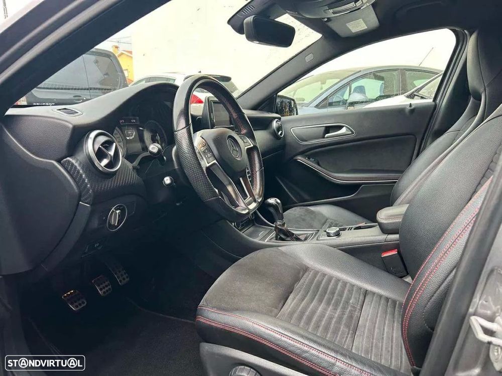 Mercedes-Benz A 180 d AMG Line - 7