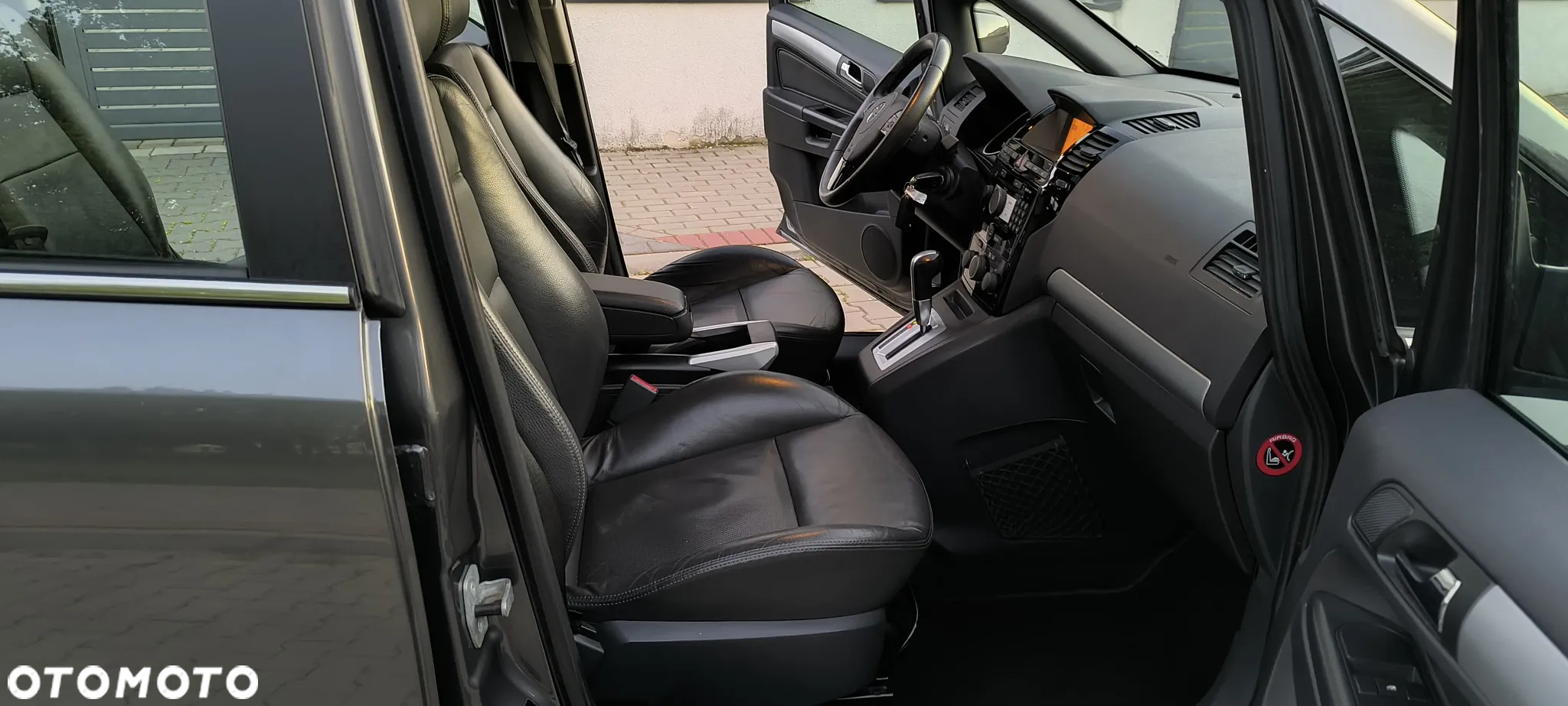 Opel Zafira 2.2 Automatik Edition - 33