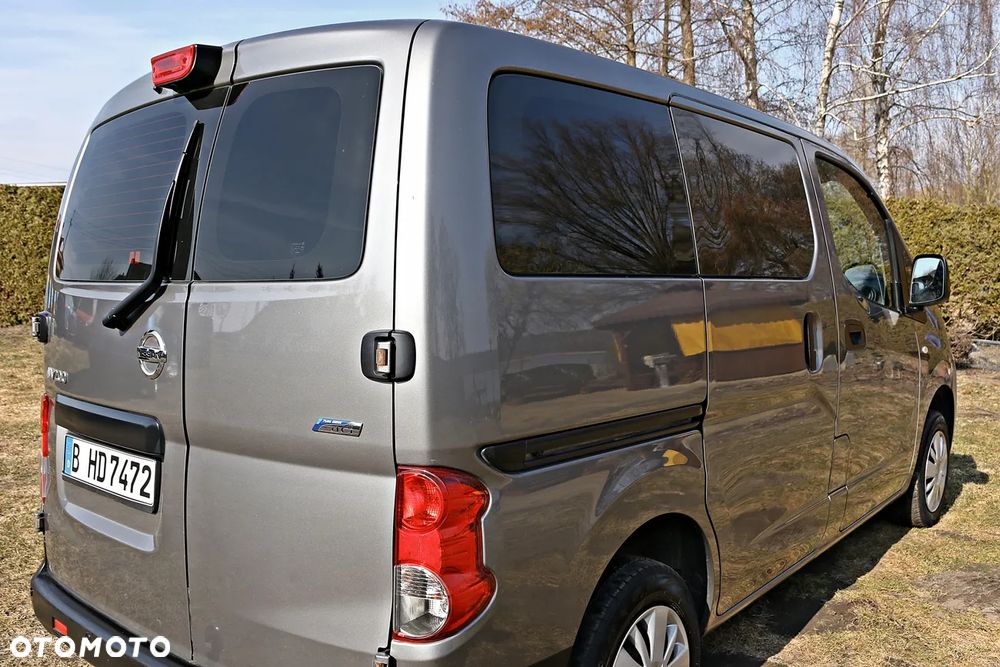 Nissan NV200 - 15