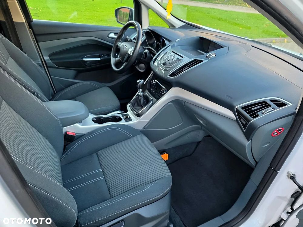 Ford C-Max 2012 photo 5