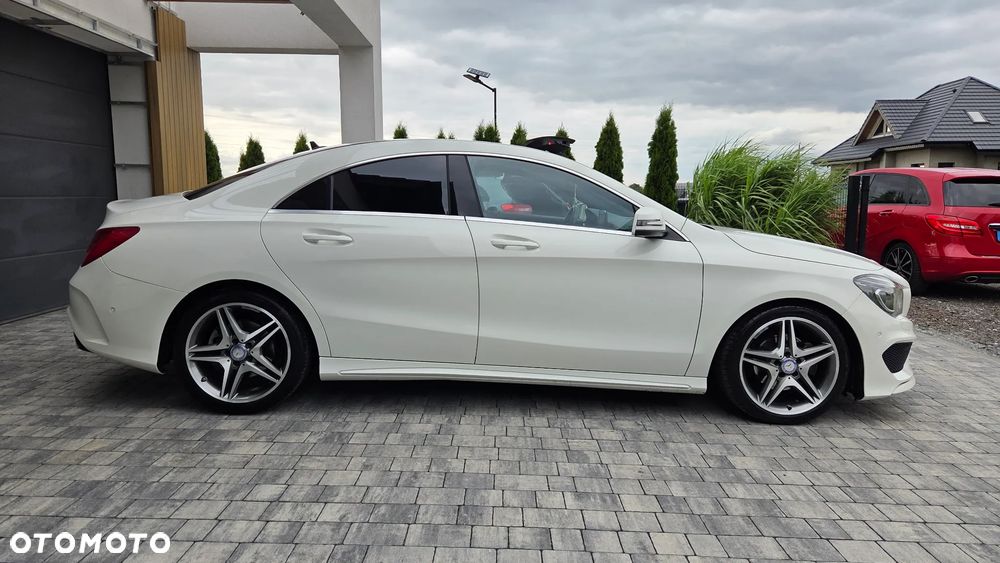 Mercedes-Benz CLA 180 7G-DCT AMG Line - 6
