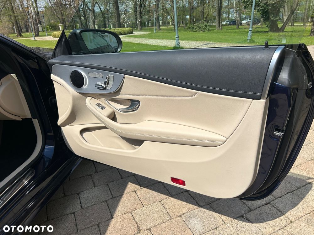 Mercedes-Benz Klasa C 200 4-Matic 9G-Tronic - 21