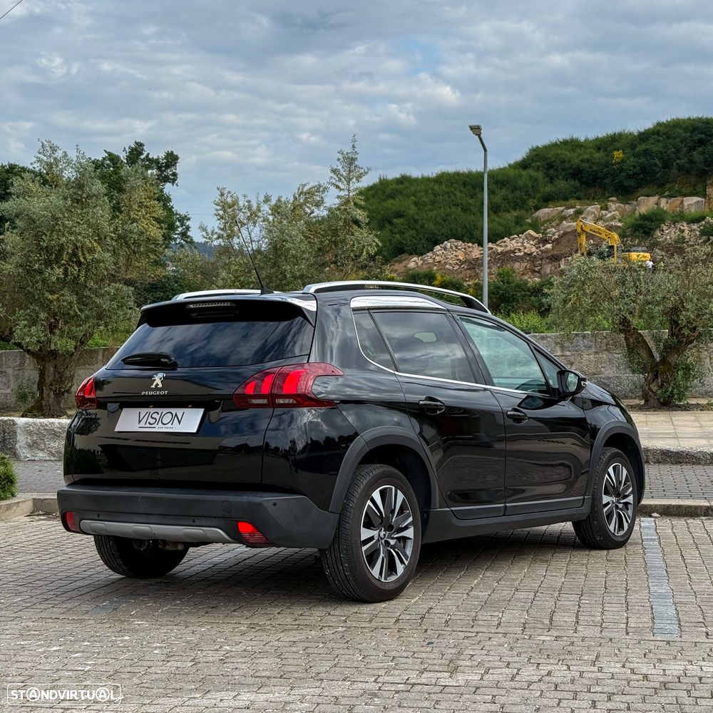 Peugeot 2008 PureTech 110 Stop&Start Allure - 4