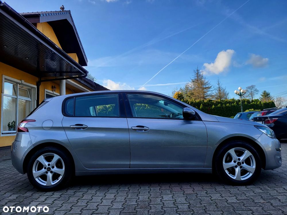 Peugeot 308 - 5