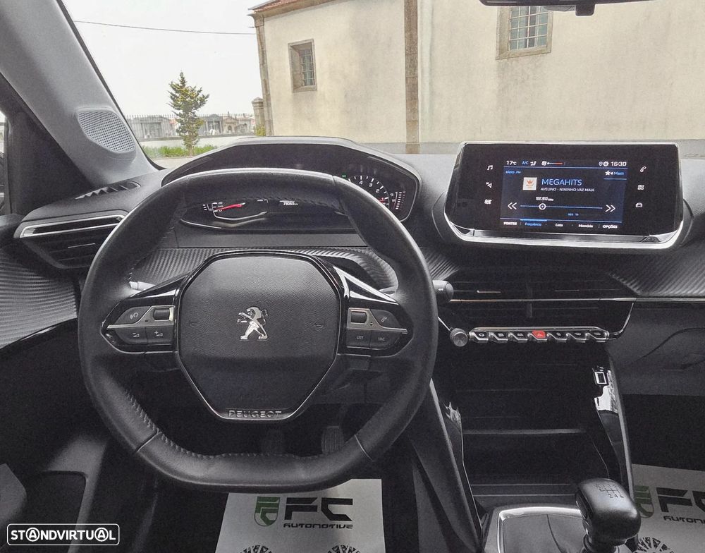 Peugeot 208 1.2 PureTech Active Pack - 11