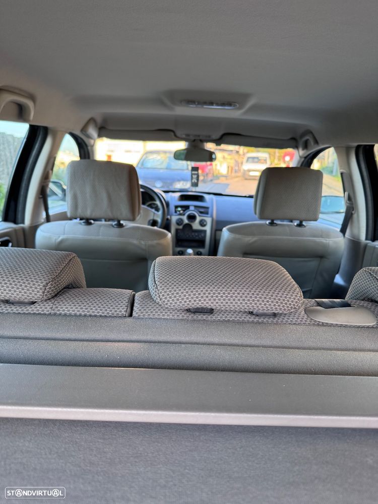 Renault Mégane Break 1.9 dCi C Privilége - 14