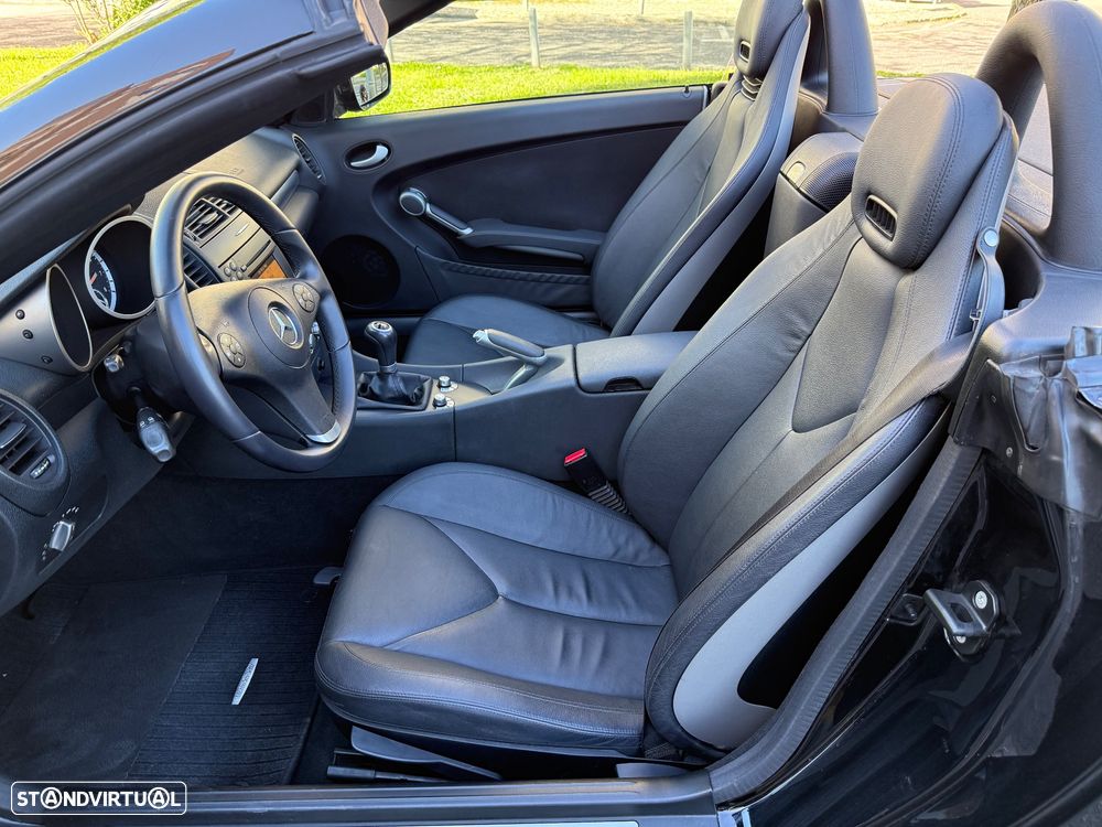 Mercedes-Benz SLK 200 - 27