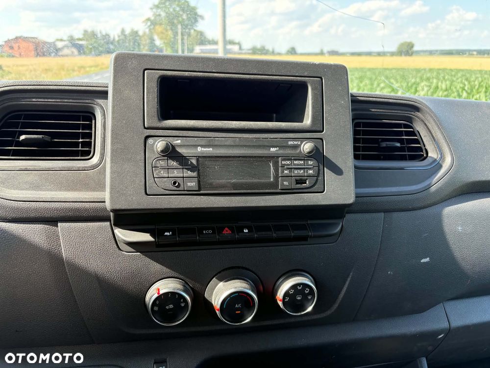 Renault Master - 15