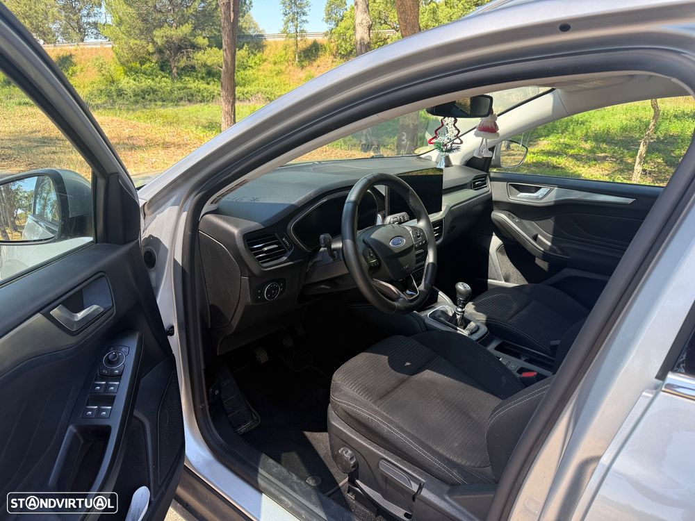 Ford Focus 1.5 EcoBlue S&S TITANIUM X - 7