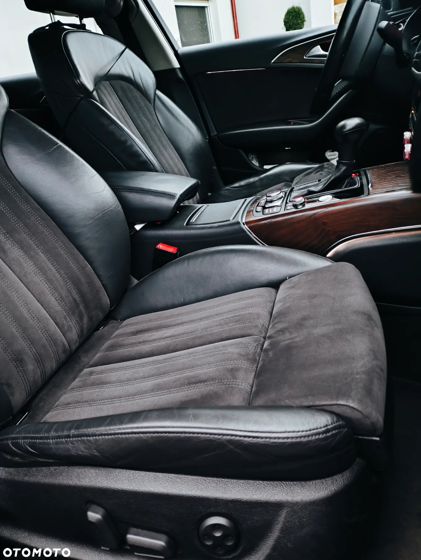 Audi A6 Allroad - 18