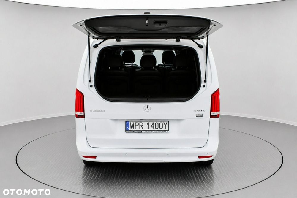 Mercedes-Benz Klasa V 250 d 4-Matic Exclusive 9G-Tronic (d³ugi) - 8