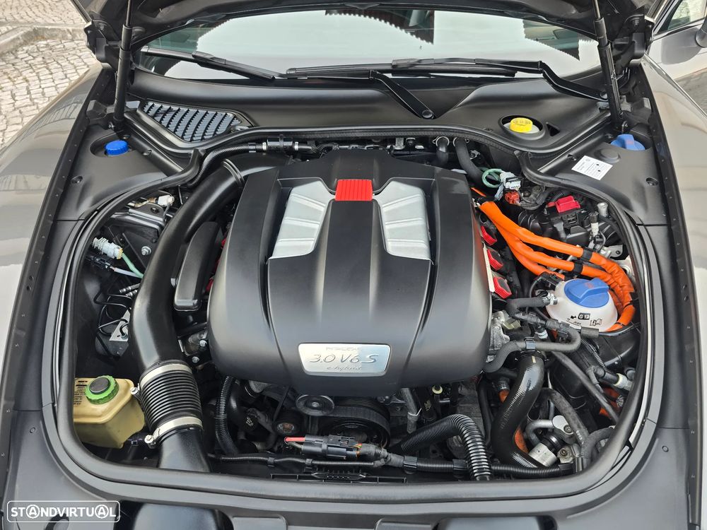 Porsche Panamera S Hybrid - 28