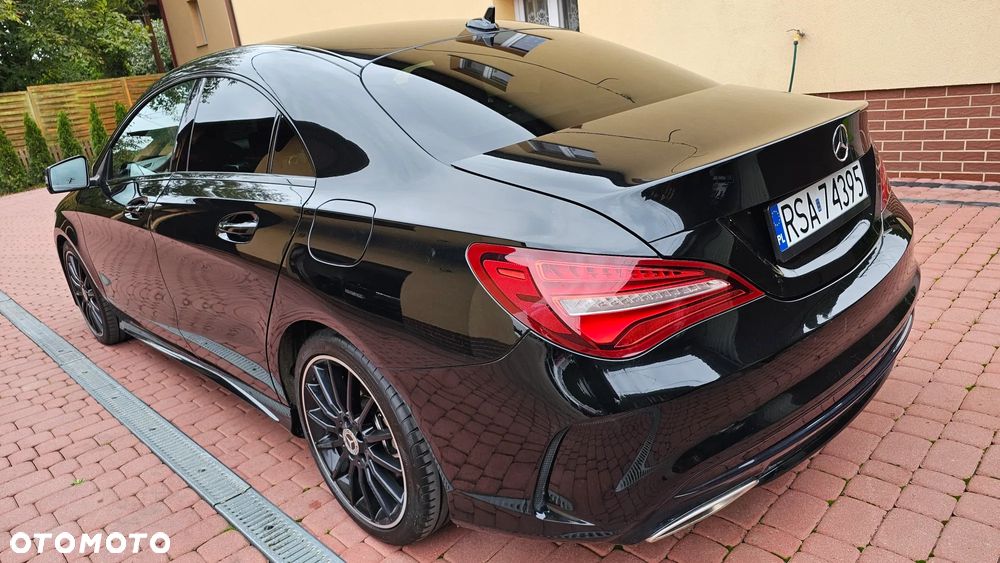 Mercedes-Benz CLA 200 d 4Matic 7G-DCT AMG Line - 27
