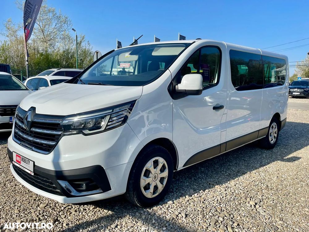 Renault Trafic 2.0 Blue dCi 110 S&S L2 8+1 Life - 3