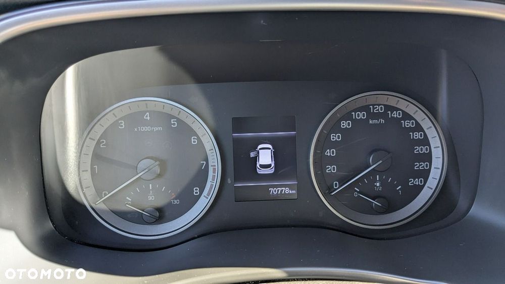 Hyundai Tucson 1.6 GDi Comfort 2WD - 22