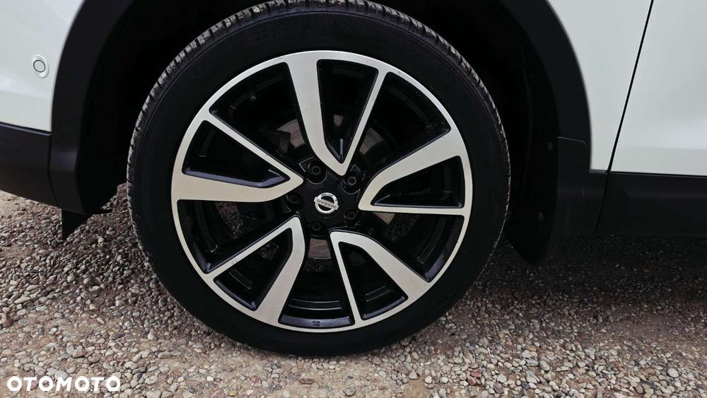 Nissan Qashqai 1.5 dCi Tekna EU6 - 32