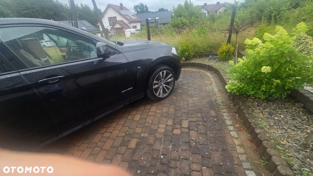 BMW X6 xDrive40d - 9