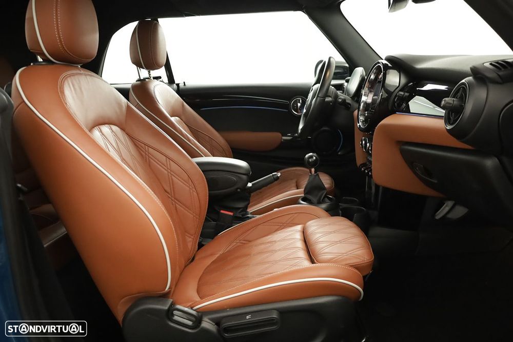 MINI Cabrio - 24