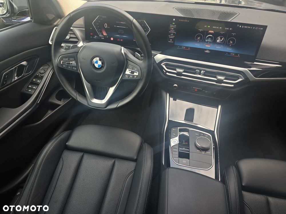 BMW Seria 3 318i - 9