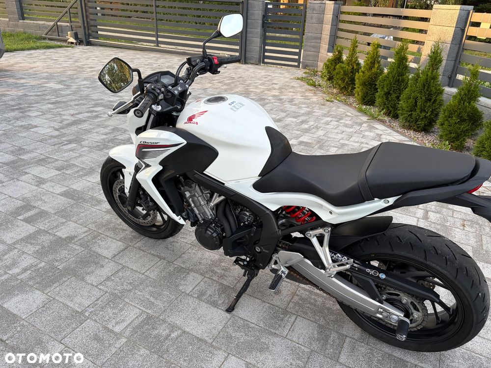 Honda CB - 18