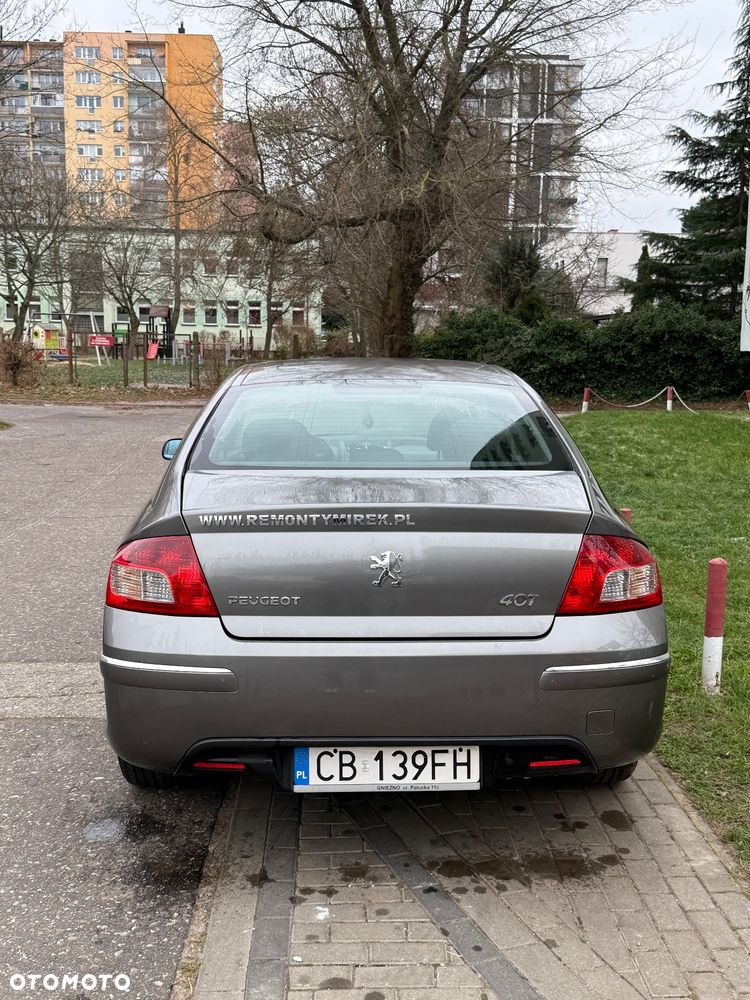 Peugeot 407 - 5