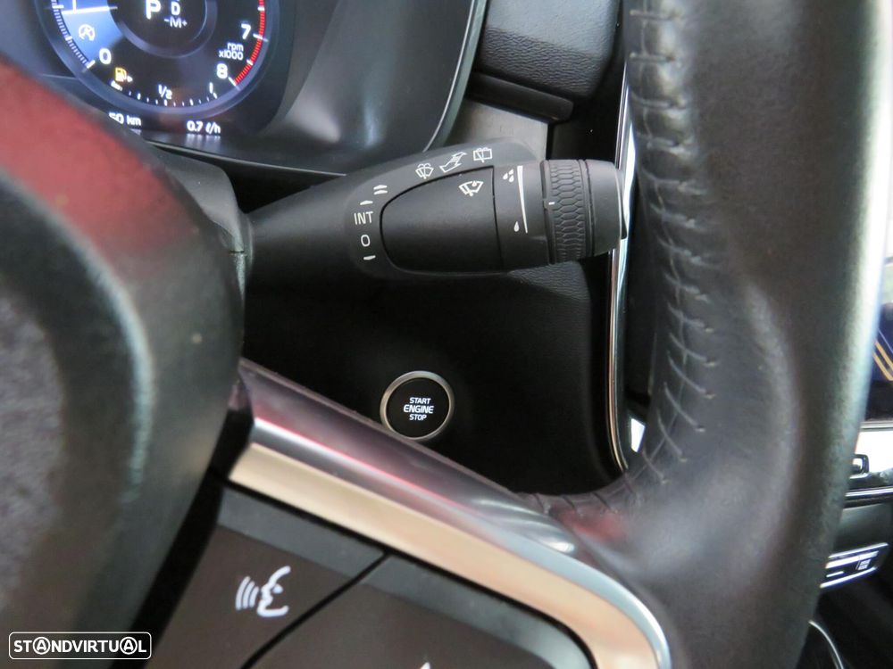 Volvo XC 40 1.5 T2 Inscription Geartronic - 26